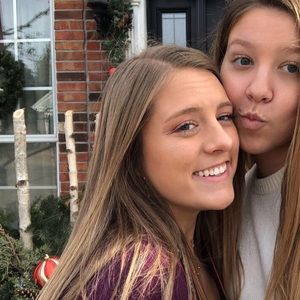 Meet your Posher, Jenna